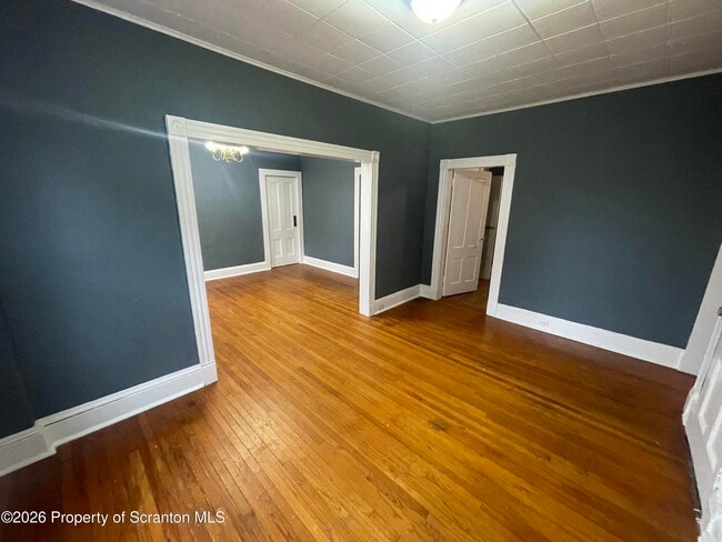 Photo - 949 N Irving Ave