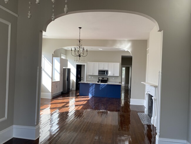 Photo - 1510 Calhoun St Unit 1510