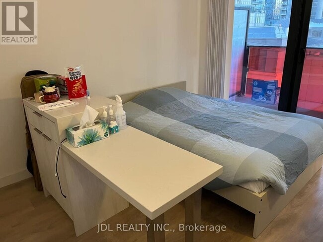 Photo - 215 Queen St W Unité 1516