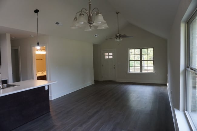 Photo - 591 Orvil Smith Rd