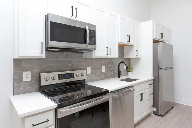 Photo - 211 St Paul St