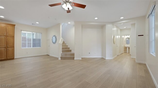 Photo - 9869 Iris Valley St