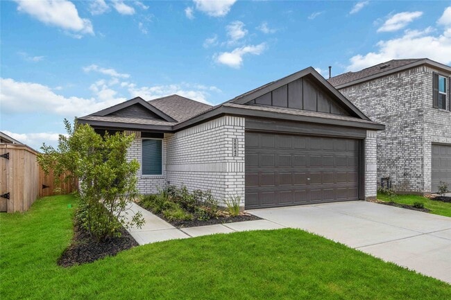 Photo - 16842 Spotted Oak Dr