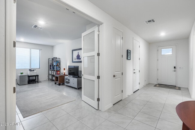 Photo - 3044 W Monte Way