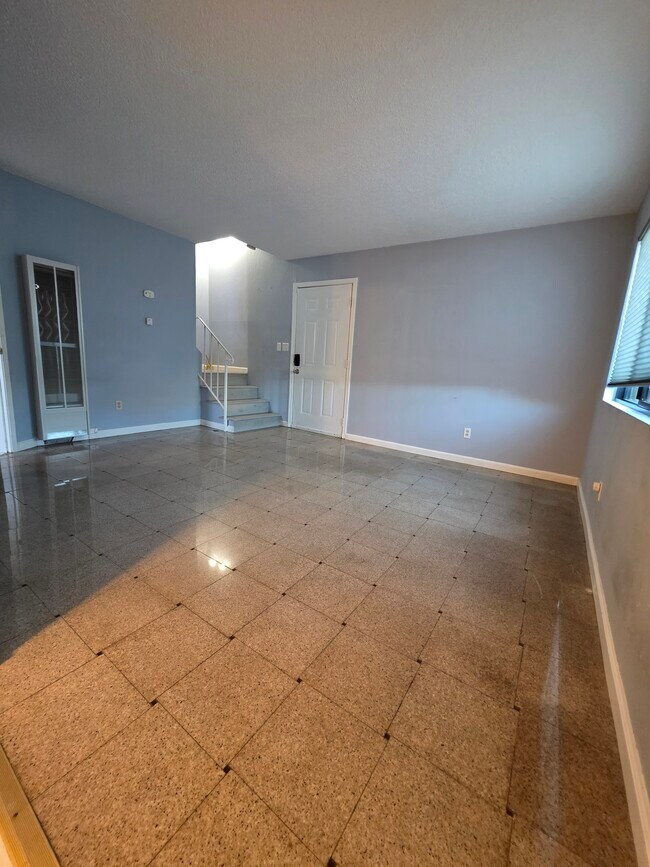 Photo - 1936 22nd St Unit 1