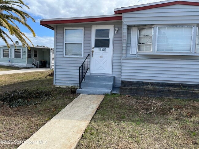 Building Photo - 1142 Parkview Ct NE