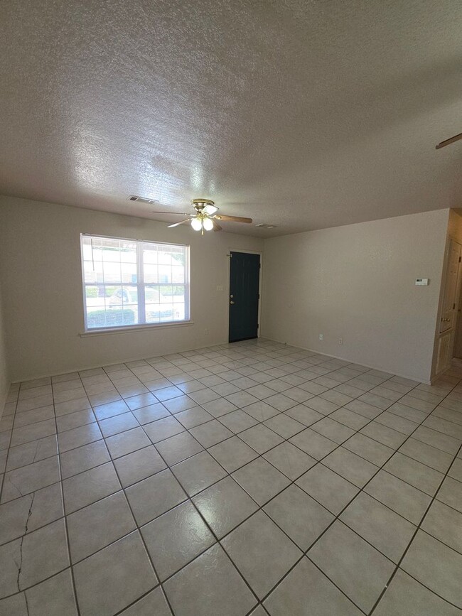 Photo - 200 E F St Unit 3