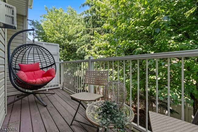 162 Blue Heron Dr