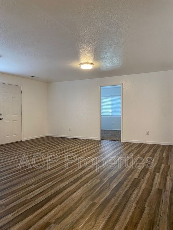 Photo - 1129 22nd St Unit #A