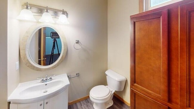 Photo - 1103 E Indiana Ave