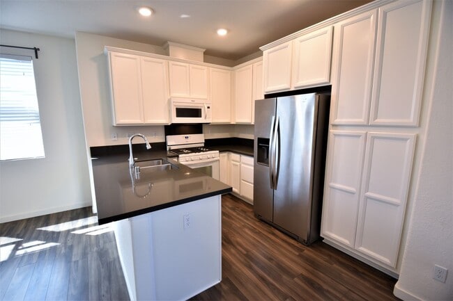 Photo - 3998 E Commerce Way