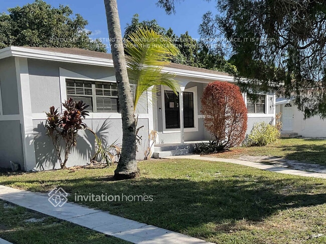 Photo - 15321 NE 10th Ave