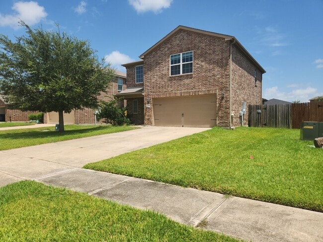 Building Photo - 2218 Regatta Ln