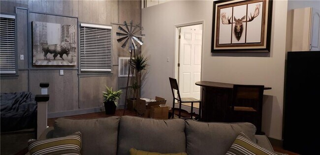 Photo - 78 Thompson Pl