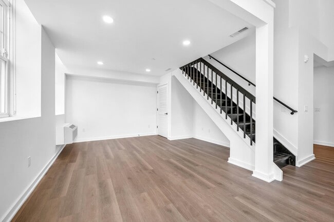 Photo - 315 Railroad Ave Unit 107