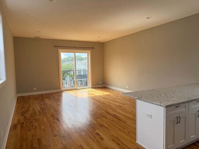 Photo - 1629 N Spaulding Ave Unit 3