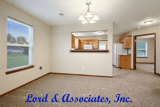 Photo - Two story, 3 Bdrm., 2 Bath Grain Valley