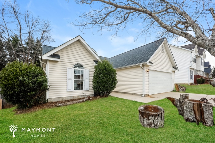 Photo - 1045 Meadow Glen Cir