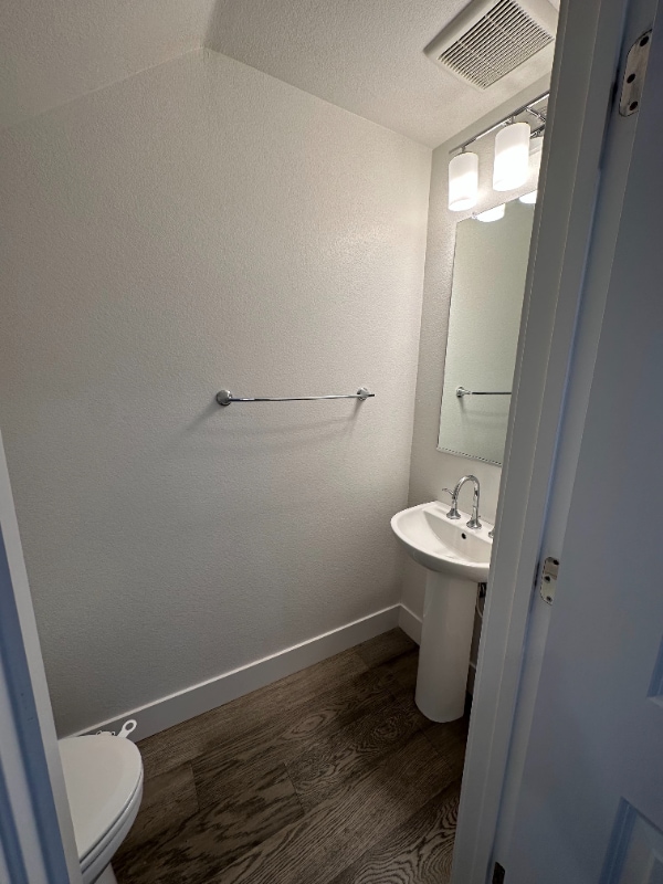 Photo - 1499 Cherry Cir