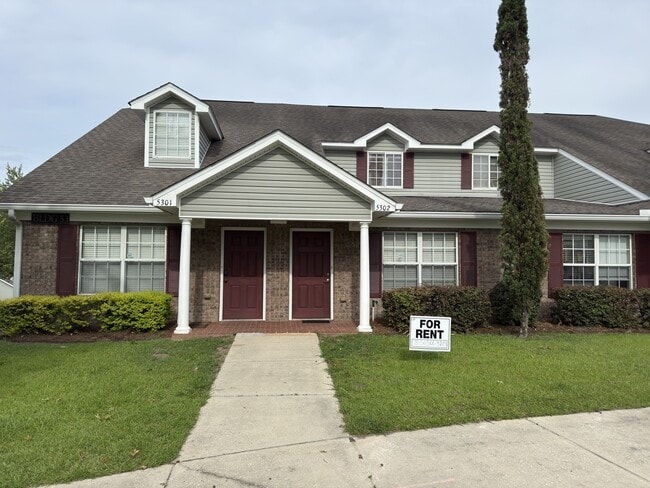 Building Photo - 4434 Gearhart Rd