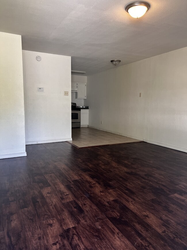 Photo - 14409 Pine St Unit 1