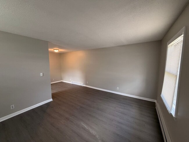 Photo - 1 Bed 1 Bath Unit In Shelbyvillle