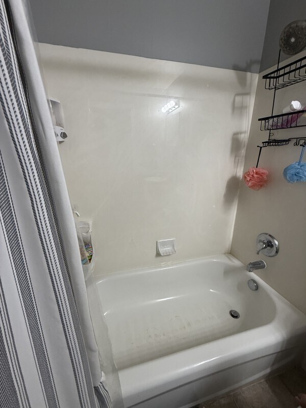 Photo - 3561-3585 E Rock Creek Rd Unit Apt E1