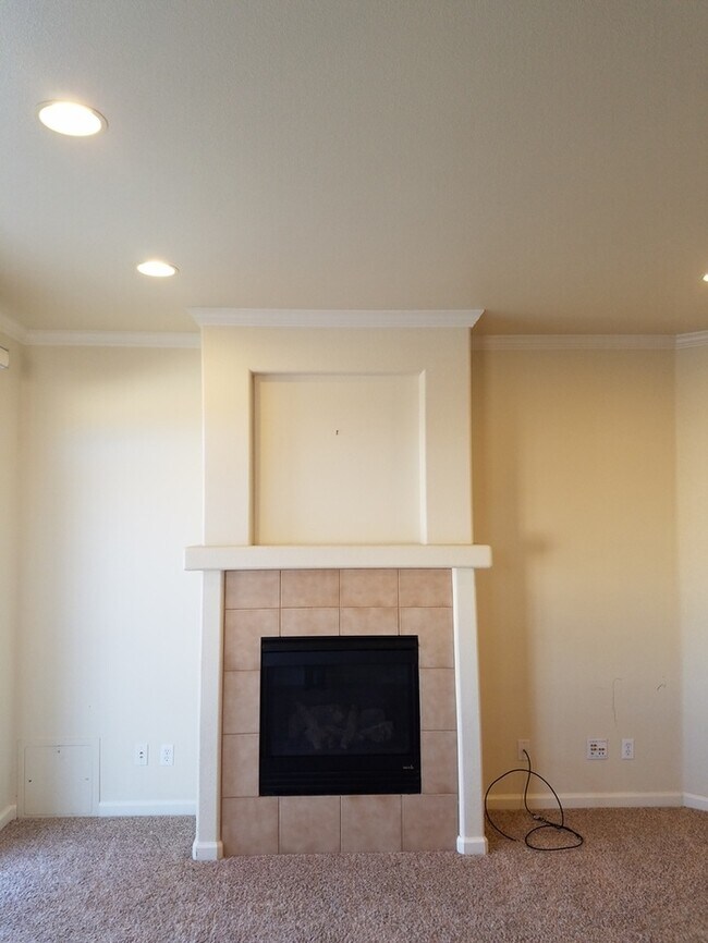 Photo - Spacious Single-Story Gem with 4 bedroom, 2 bathroom Near Damonte Ranch!