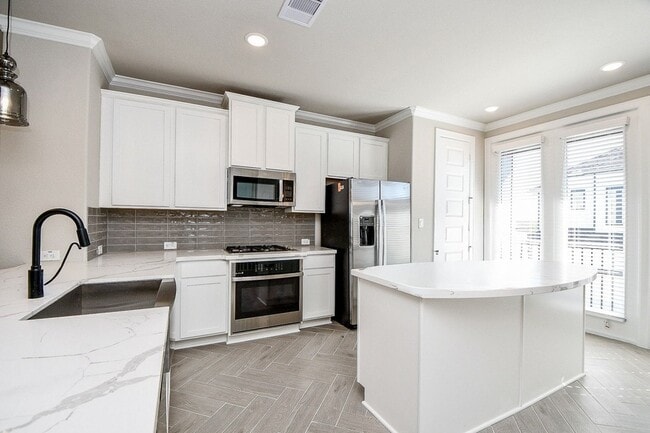 Photo - 2033 Millbridge Spring Ln