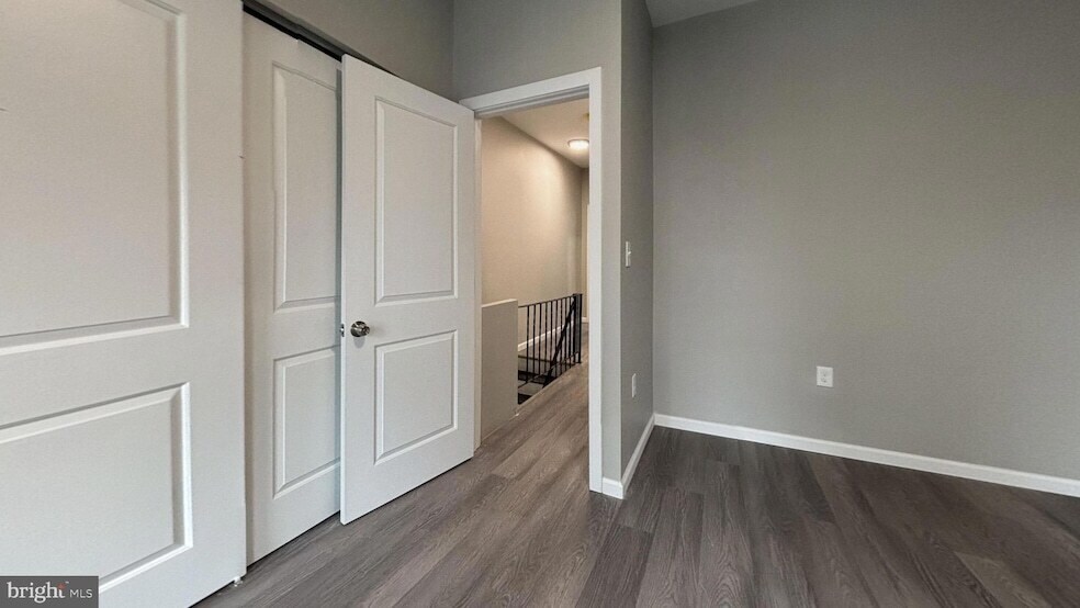 Photo - 1536 S Napa St