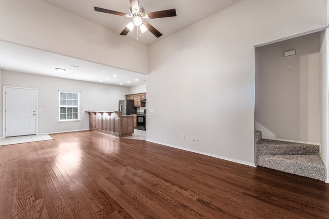Photo - Introducing a spacious duplex with a great location in Bentonville, AR