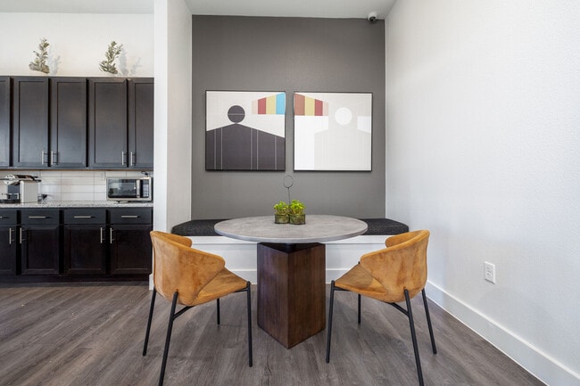 Photo - Moonlight Apartments