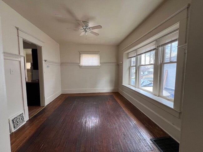 Photo - 677 Blaine Ave Unit 1