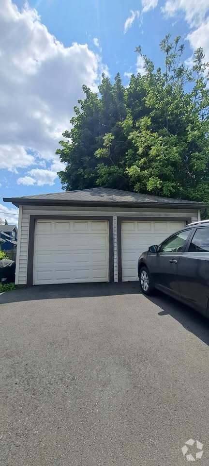 Building Photo - 1 Lindberg Dr Rental