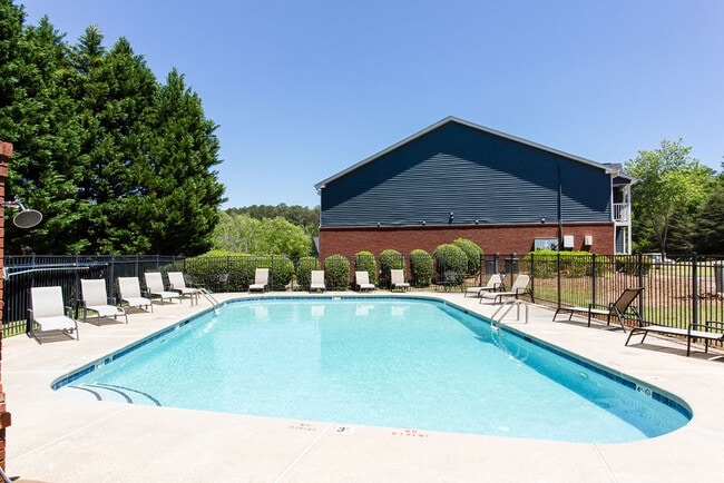 Building Photo - Ballantyne Commons of Stockbridge Rental