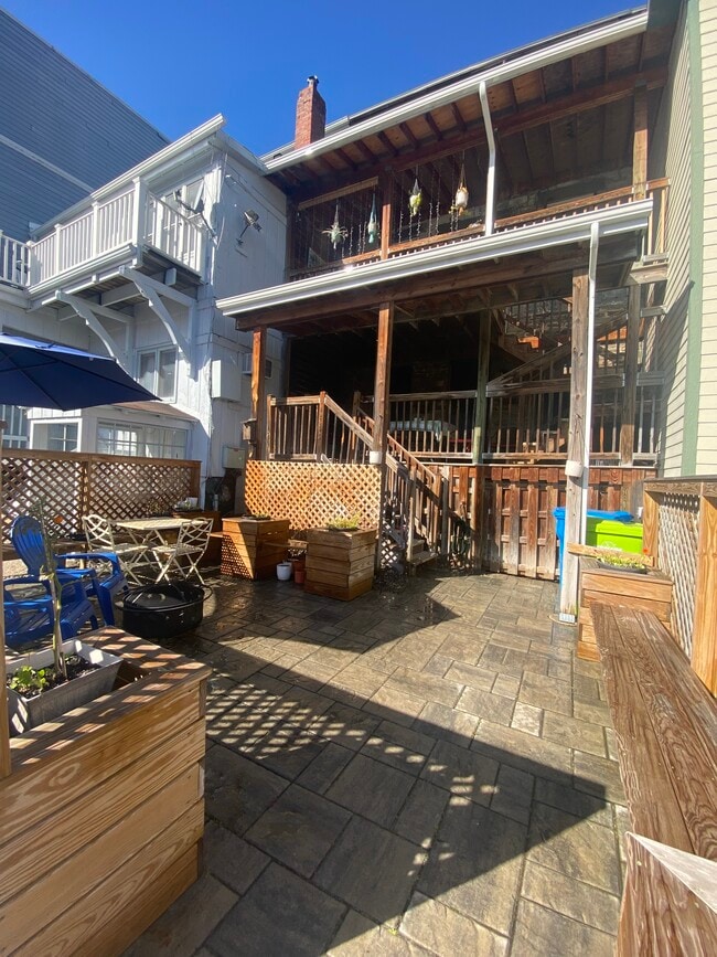 Back Patio - 58 Albany St Unit 2nd Floor