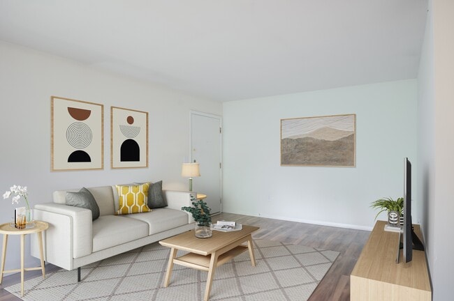 Ridgeview Apartment Homes
