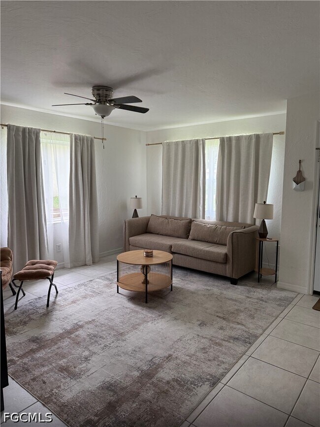 Photo - 525 SE Van Loon Terrace