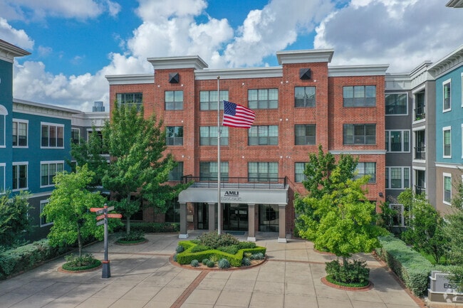 Leasing Office
