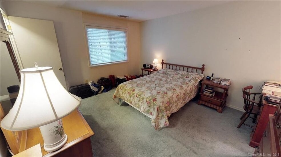 168 Brittany Farms Rd