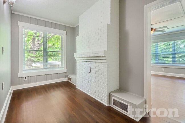 Photo - 141 Fairview Dr