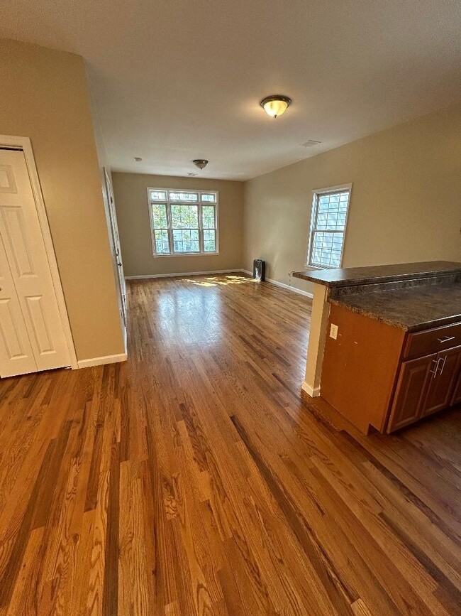 Photo - 34 VAN NOSTRAND Ave Unit 2