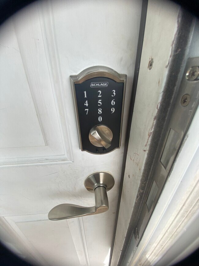 119 Clarendon St Apartments Unit 3 Fitchburg, MA