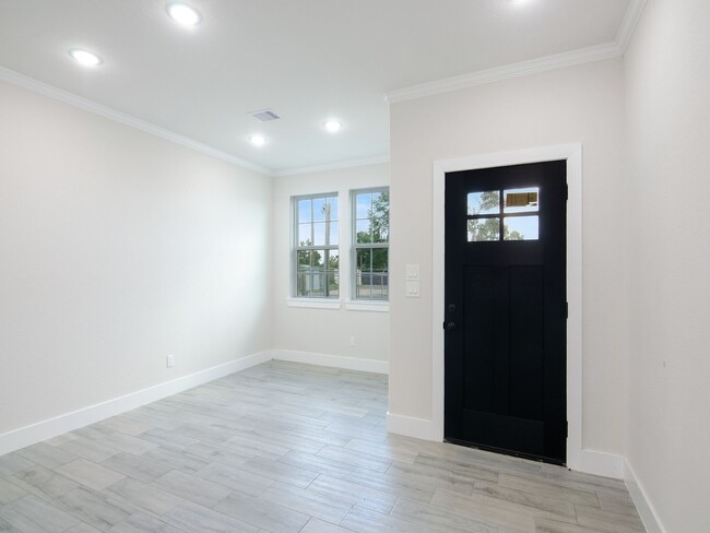 Photo - 415 County Rd 5102J