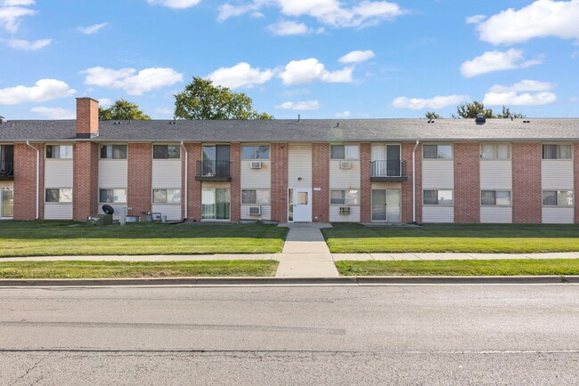 Building Photo - 1577 Jill Ct Unit 201