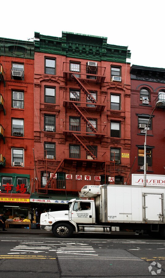 99 E Broadway - 99 E Broadway