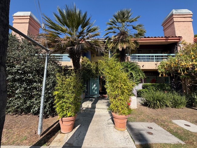 Photo - 4627 Finley Ave Unit #303