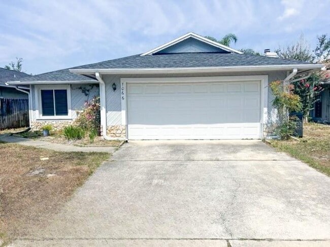 Photo - 1066 Las Cruces Dr
