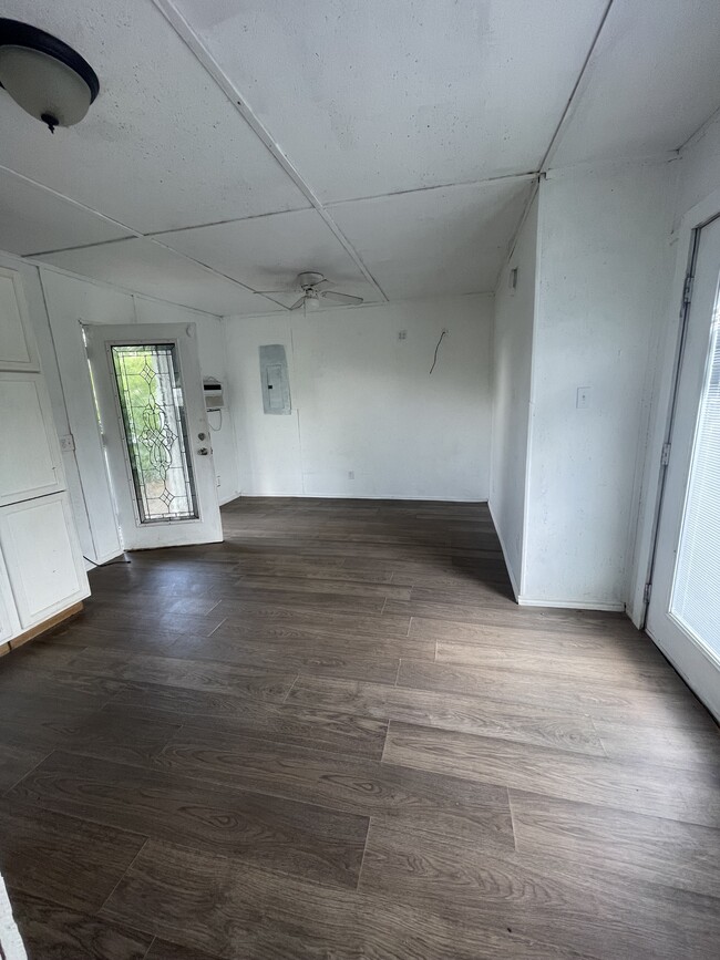 Photo - 412 SE 4th St