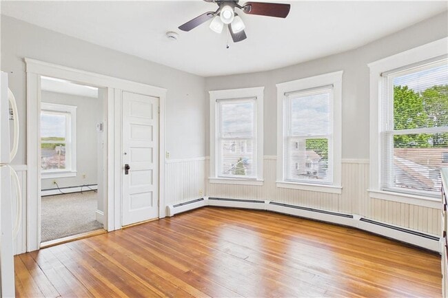 Photo - 120 Chandler Ave Unit 3F
